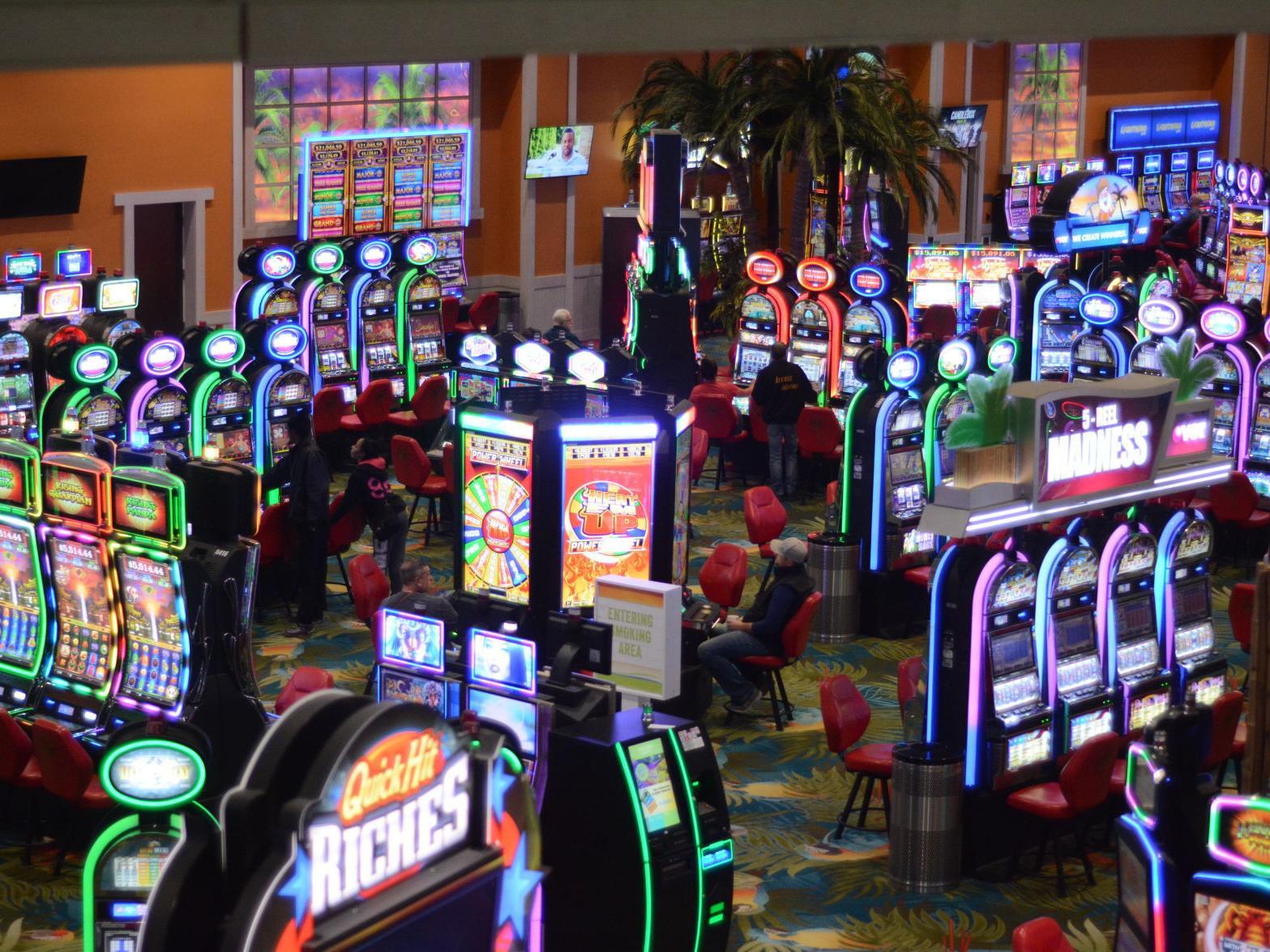 Gaming continues as usual at Oklahoma casinos despite ongoing dispute with state | State and Regional News | tulsaworld.com